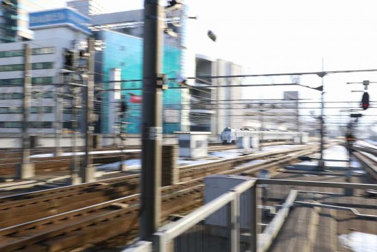 スローシャッター 流し撮り-札幌駅 オホーツク